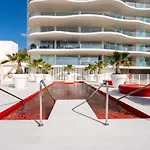 The Wave Carvajal Апартаменты