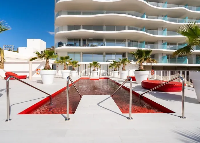 The Wave Carvajal Apartment